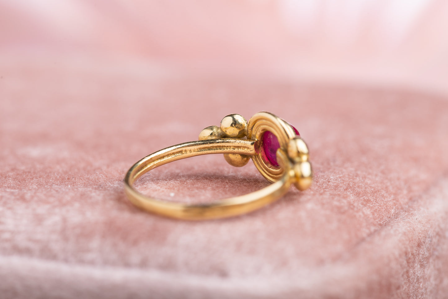 Exquisite Natural Ruby Cabochon Diamond Ring