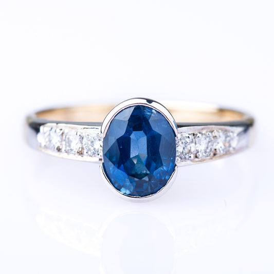 Modern Sapphire Diamond Ring